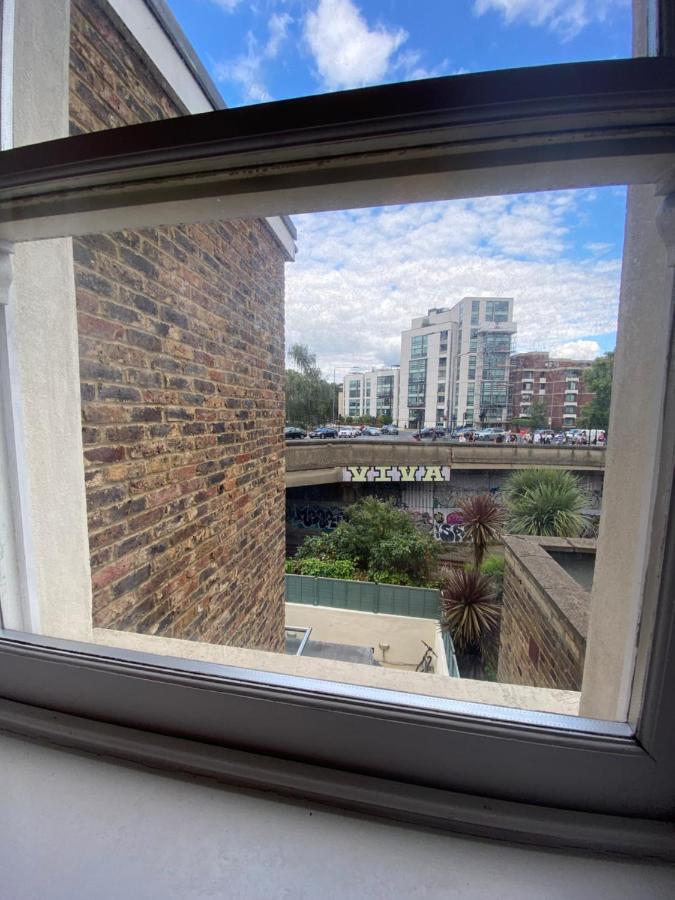 Notting Hill Next Door Bedroom In The Share Flat London Ngoại thất bức ảnh